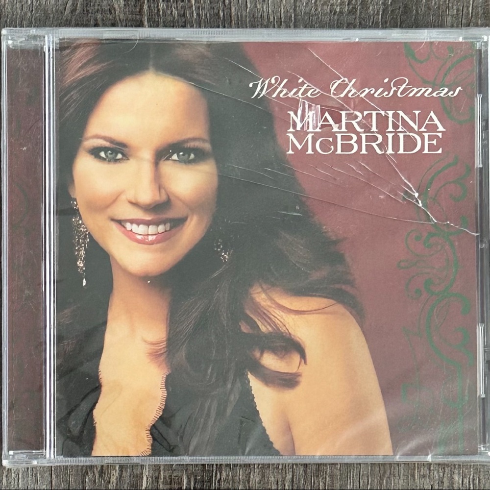 💞 New Martina McBride “White Christmas” Holiday Music CD